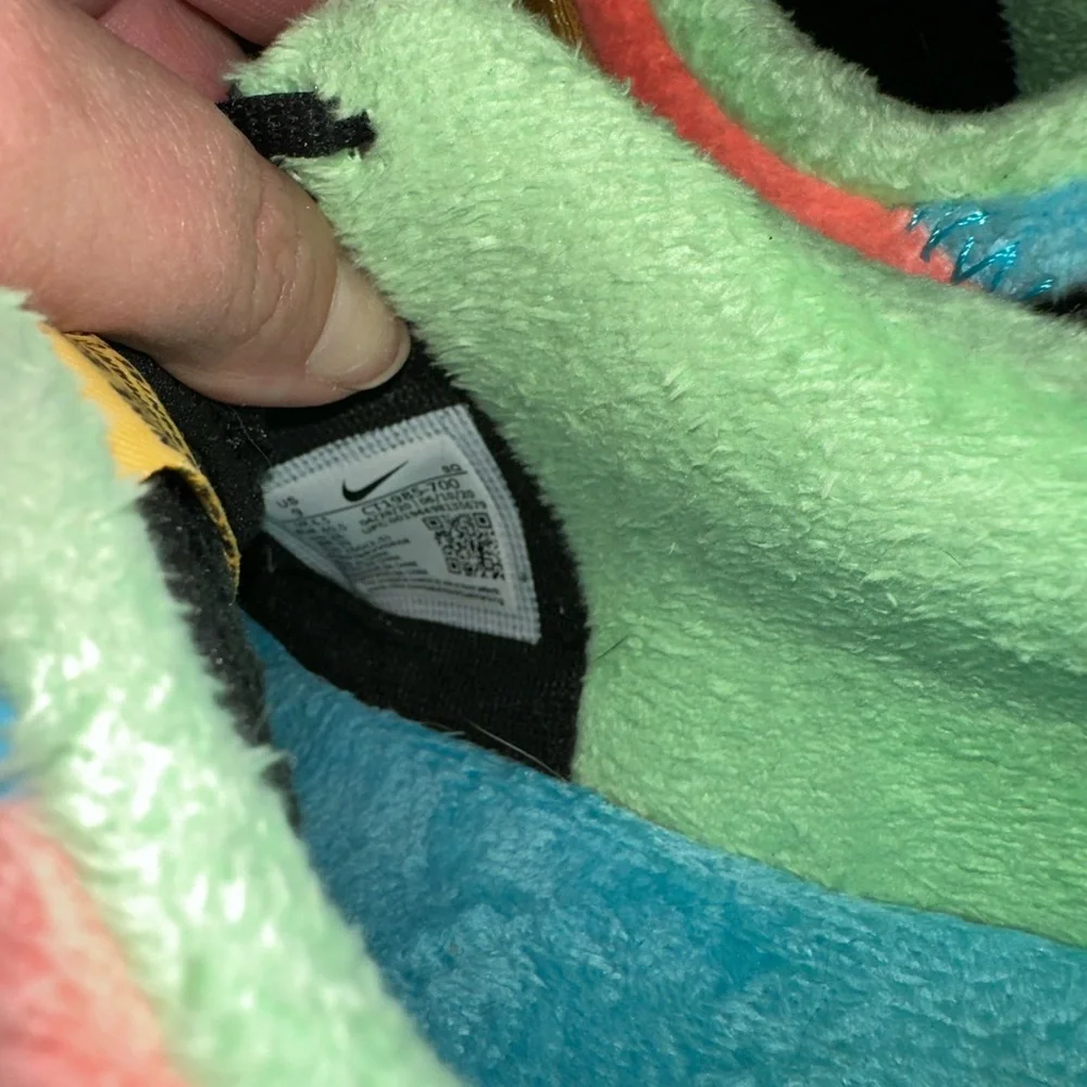 Nike Air Force 1 Multicolor Sneakers - Picture 4 of 7